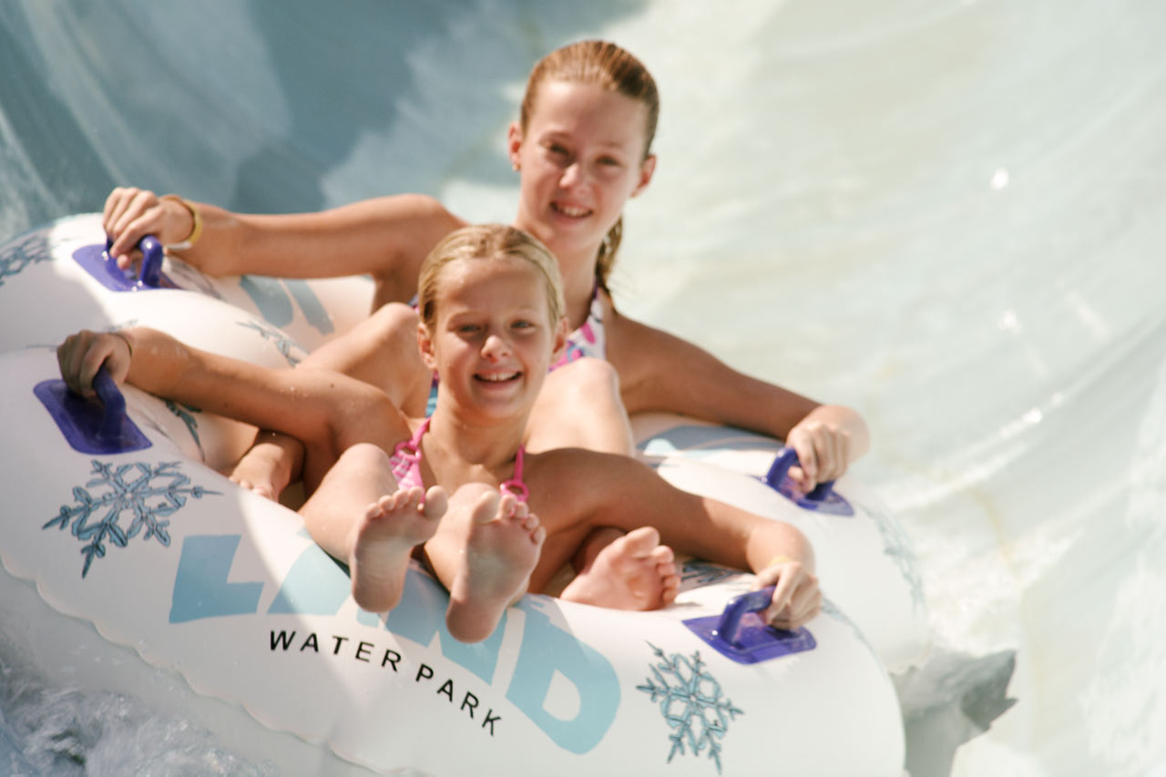 Iceland Water Park har attraktioner för både stora och små